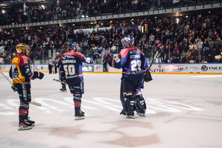 ANGERS PREND LE DESSUS SUR GRENOBLE ET GARDE LA TÊTE !
