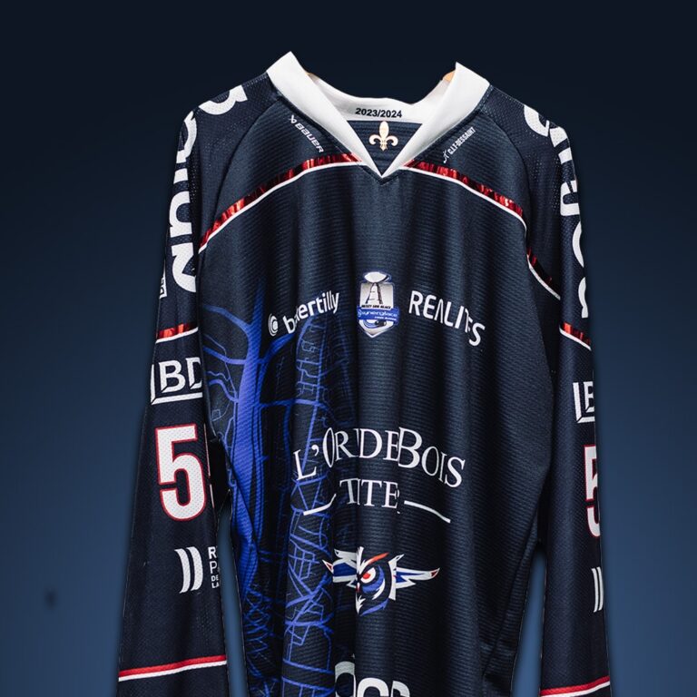 VOTRE MAILLOT AU PIED DU SAPIN DE NOËL : COMMANDE AVANT LE 5 DÉCEMBRE !