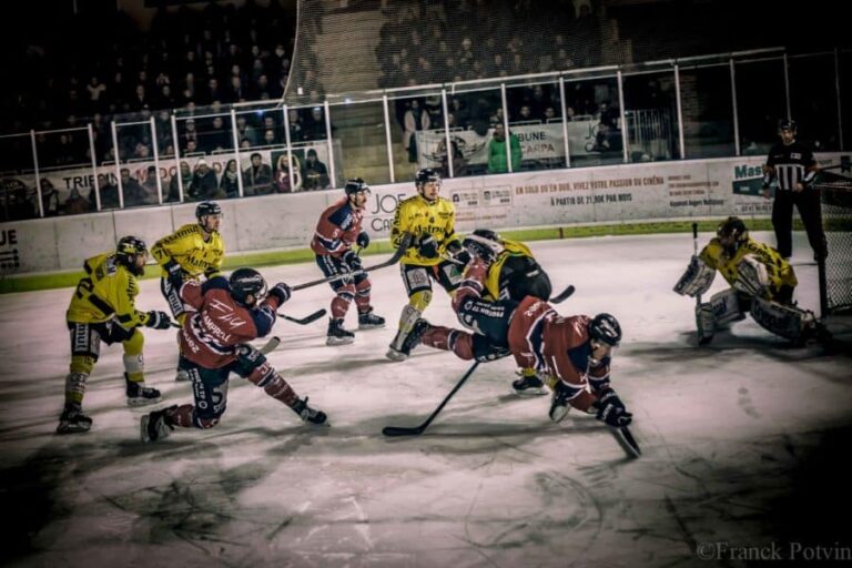 [PLAYOFFS 1/4 – MATCH 5] Défaits à Rouen (3-2), Les Ducs cèdent la série (1-4) et sortent des playoffs