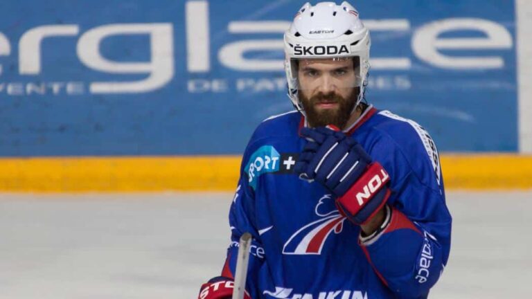 Défenseur international français, Antonin MANAVIAN rejoint les Ducs d’Angers.